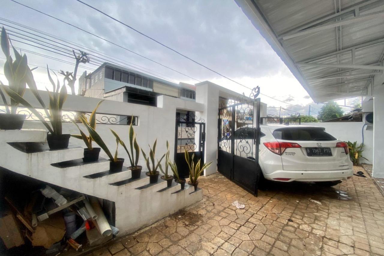 Express O 92147 Nia Residence Depok Eksteriør bilde